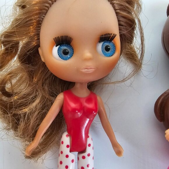 Hasbro Littlest Pet Shop Blythe Doll Lot of 2 #B1 #B56Travel Trendy Brown Hair - Picture 2 of 5